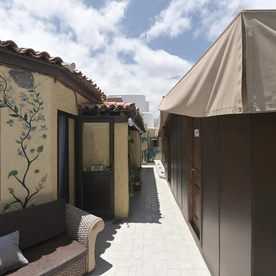 Los Amigos Nest Hostel La Mareta Spain