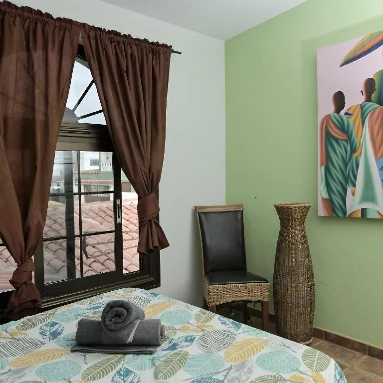 Los Amigos Nest Hostel La Mareta 0*,  Spain