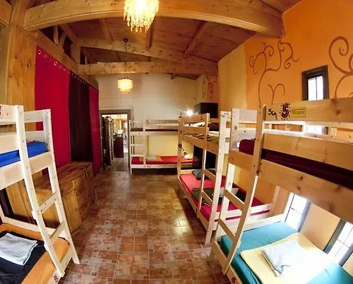 Los Amigos Nest Hostel La Mareta